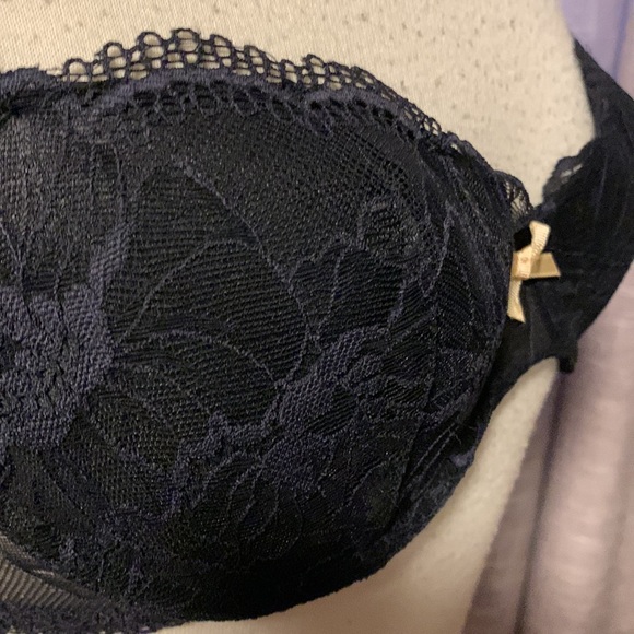 Elle MacPherson like new black lace padded bra 34B - Picture 3 of 6
